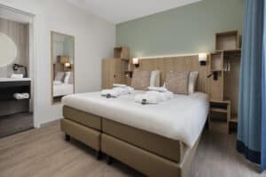 קוטג' אקסקלוסיב ל-4 על שפת האגם